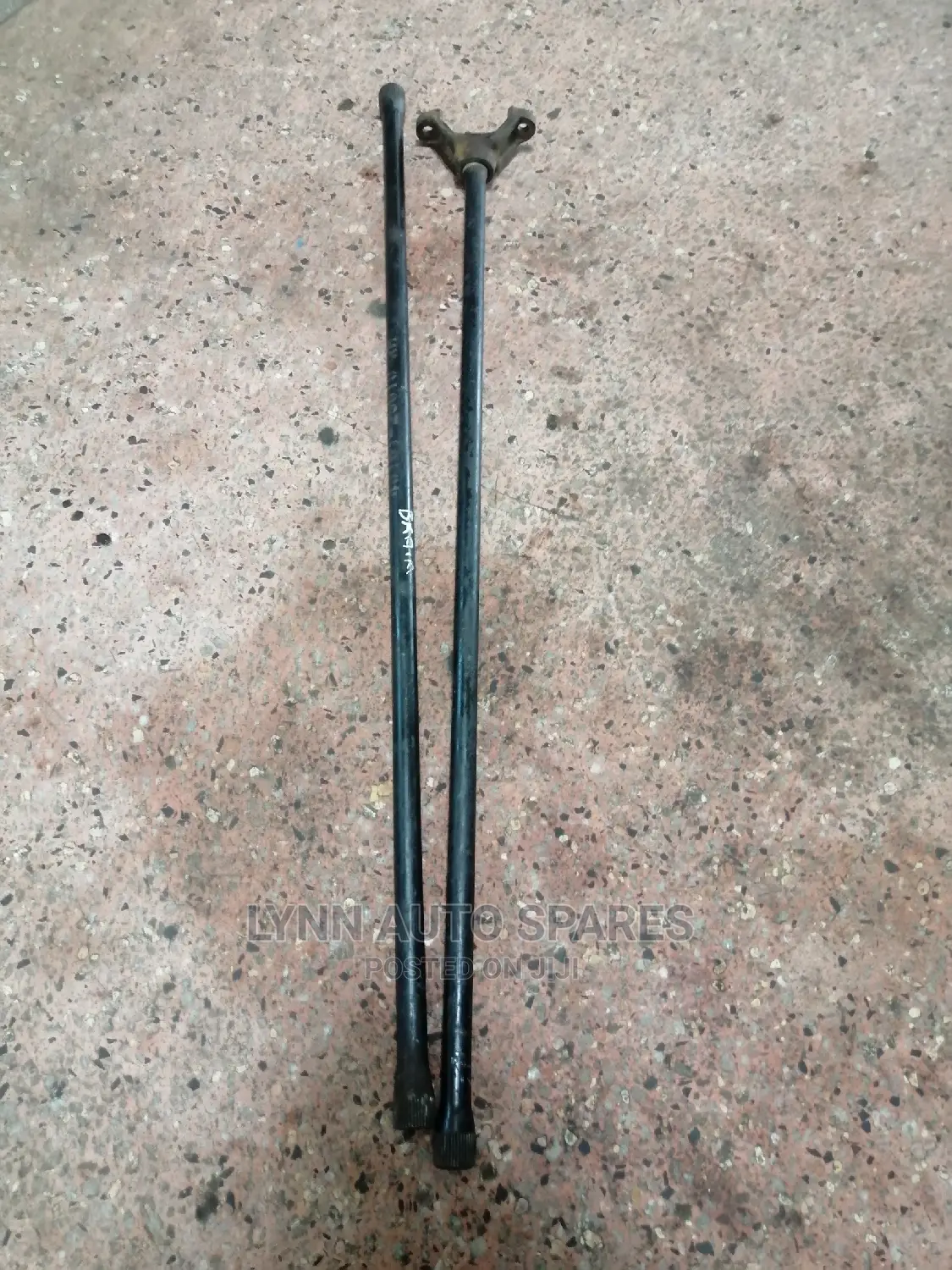 Toyota Dyna Totion Bar