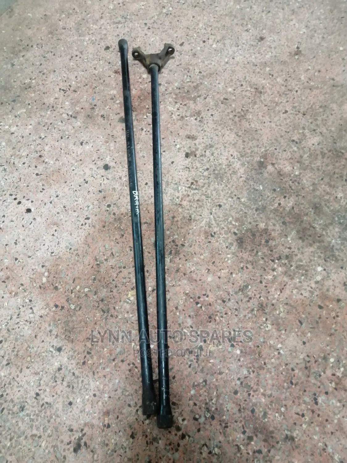 Toyota Dyna Totion Bar