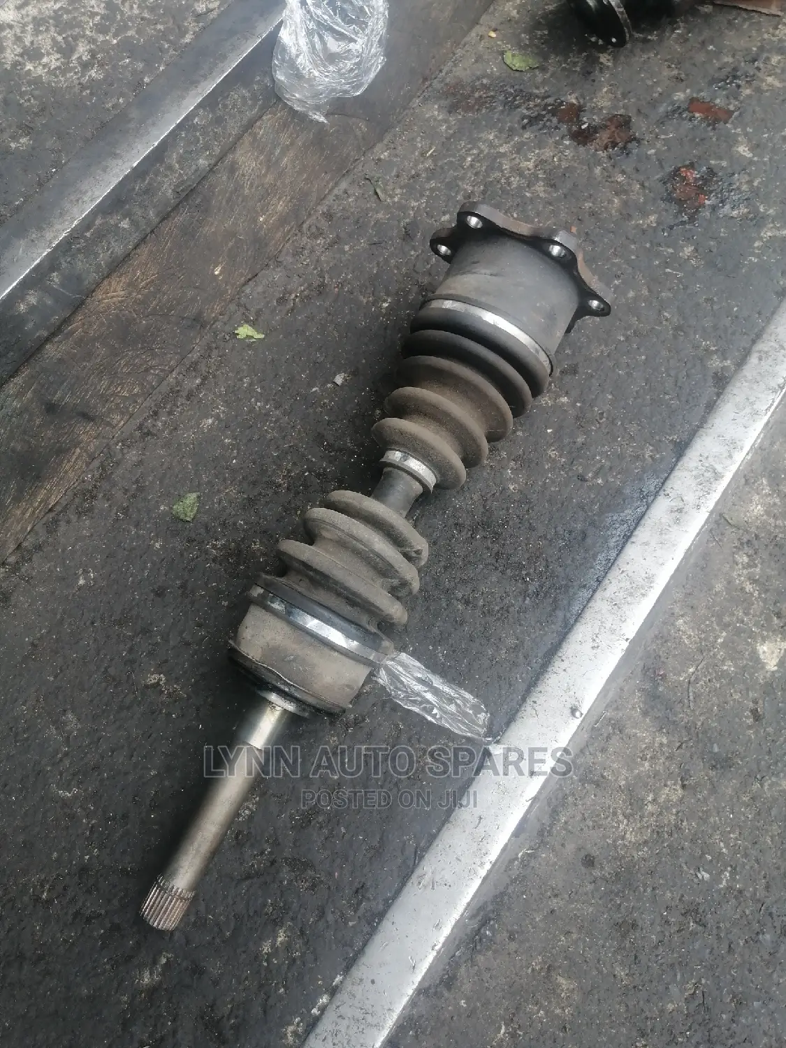 Toyota Hiace 7l Driveshaft