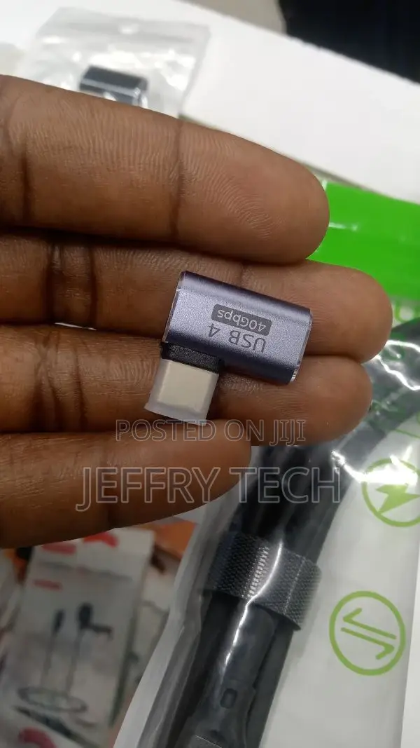 Right Angle 90 Degree Type-C Male to Female Extender