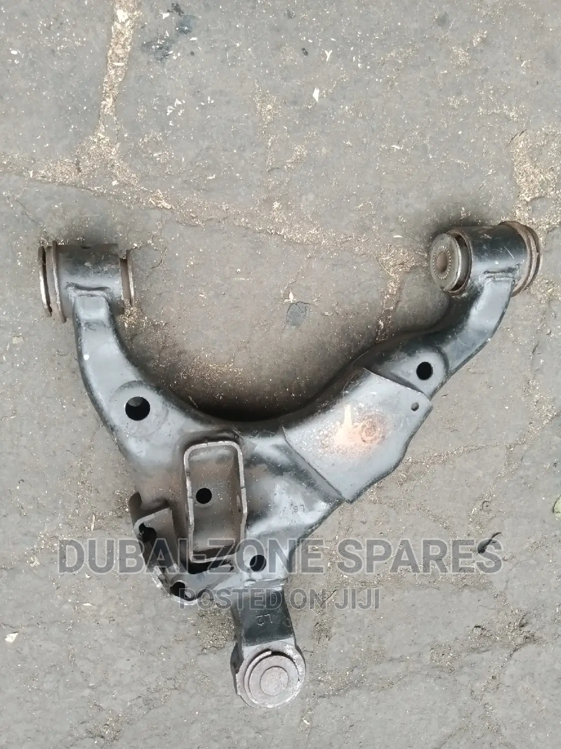 Lower Control Arm Prado J150 With Link and Without Link.
