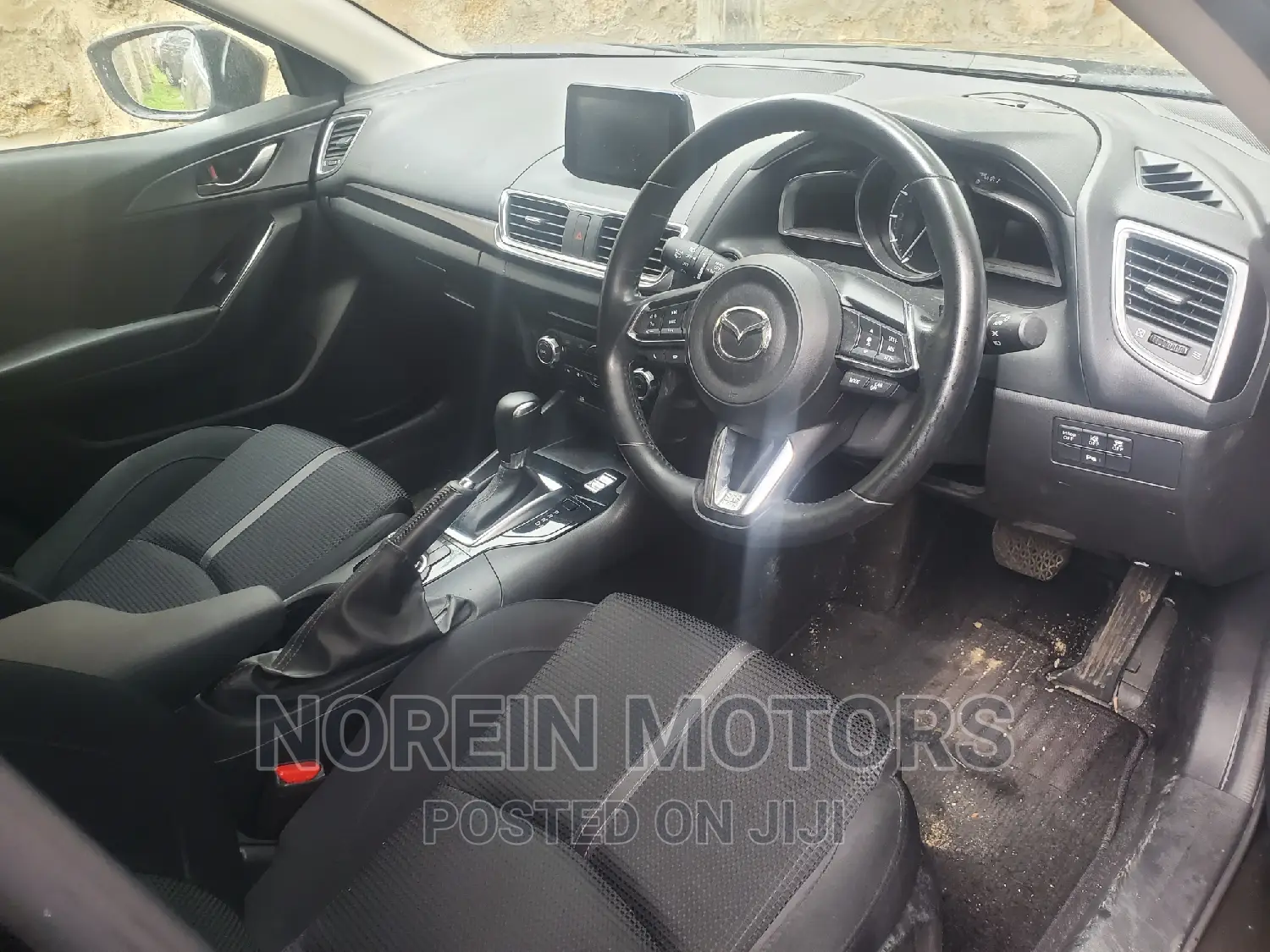 Mazda Axela 2016 Brown
