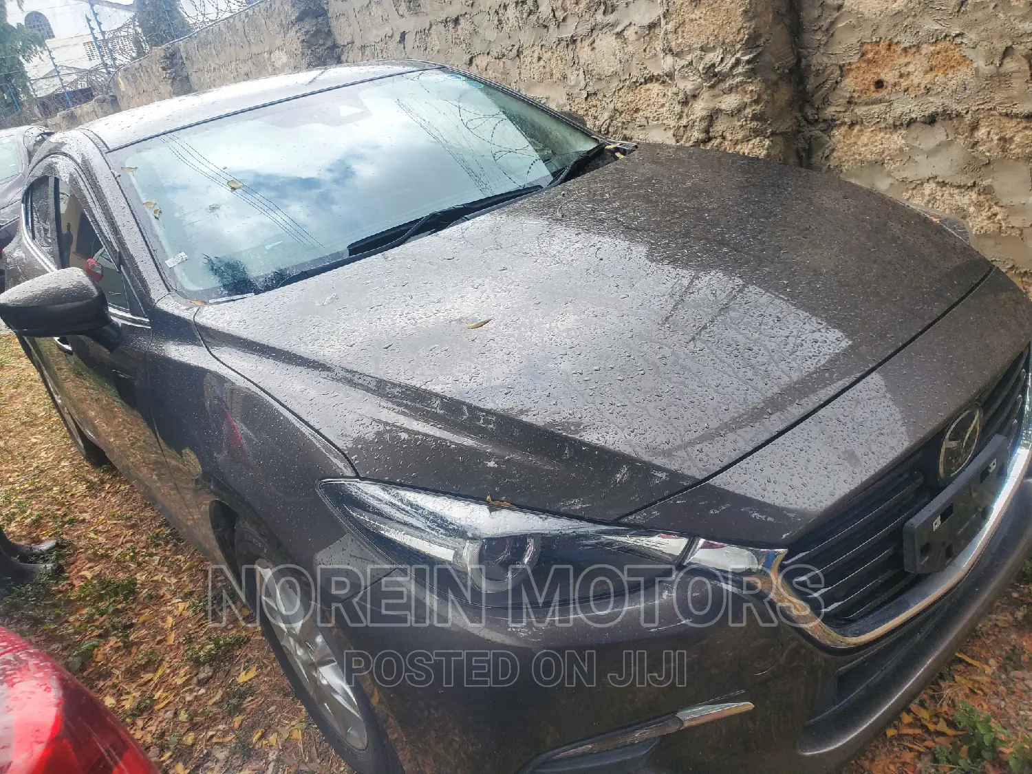 Mazda Axela 2016 Brown
