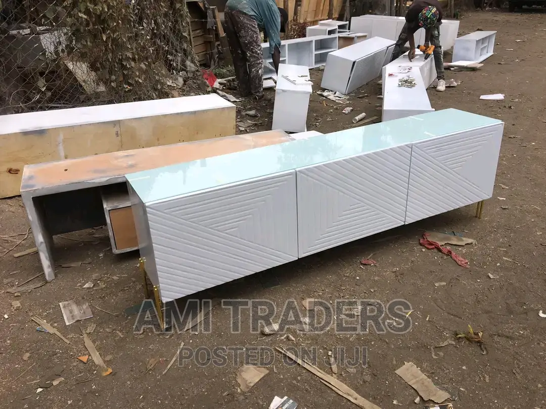 6ft Luxury Tv Stand