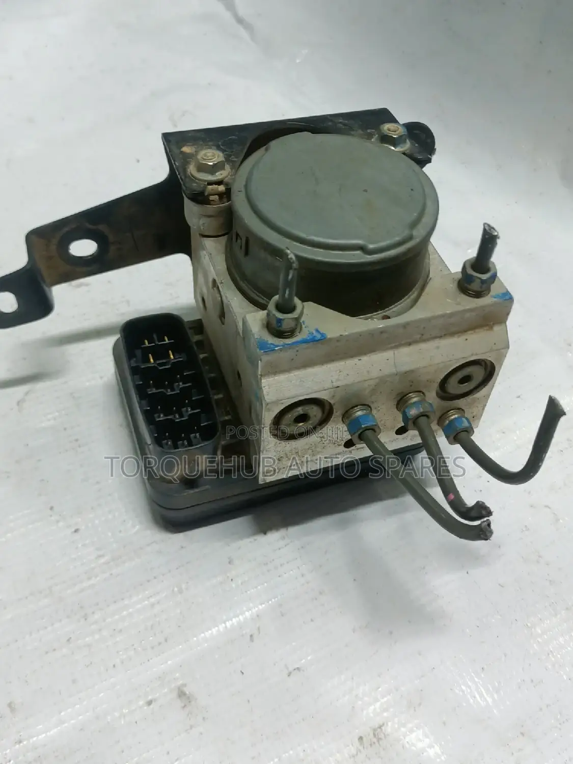Toyota Hilux/Vigo ABS/ Actuator