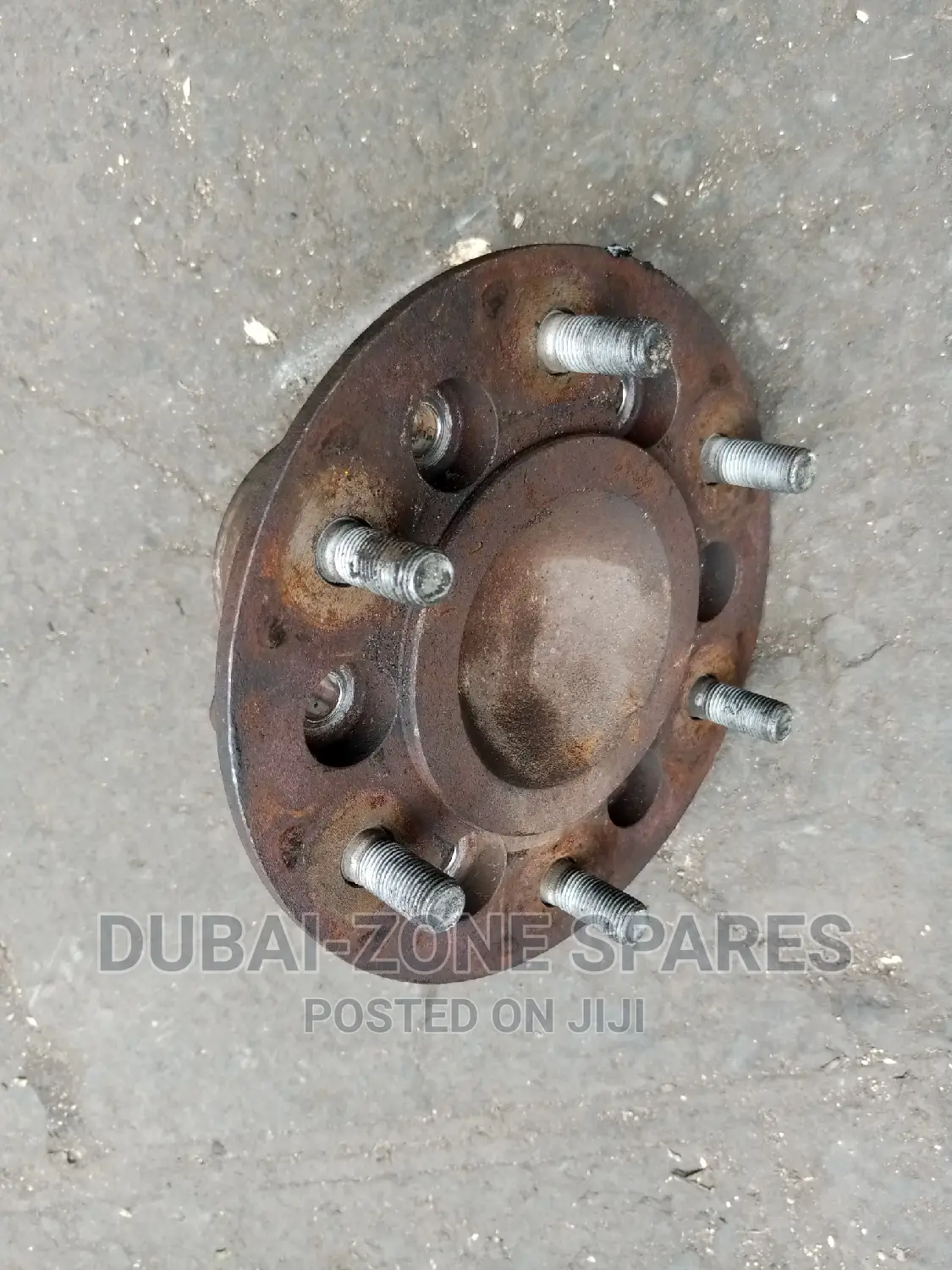 Front Wheel Hub Nissan Caravan Zd30 Available.