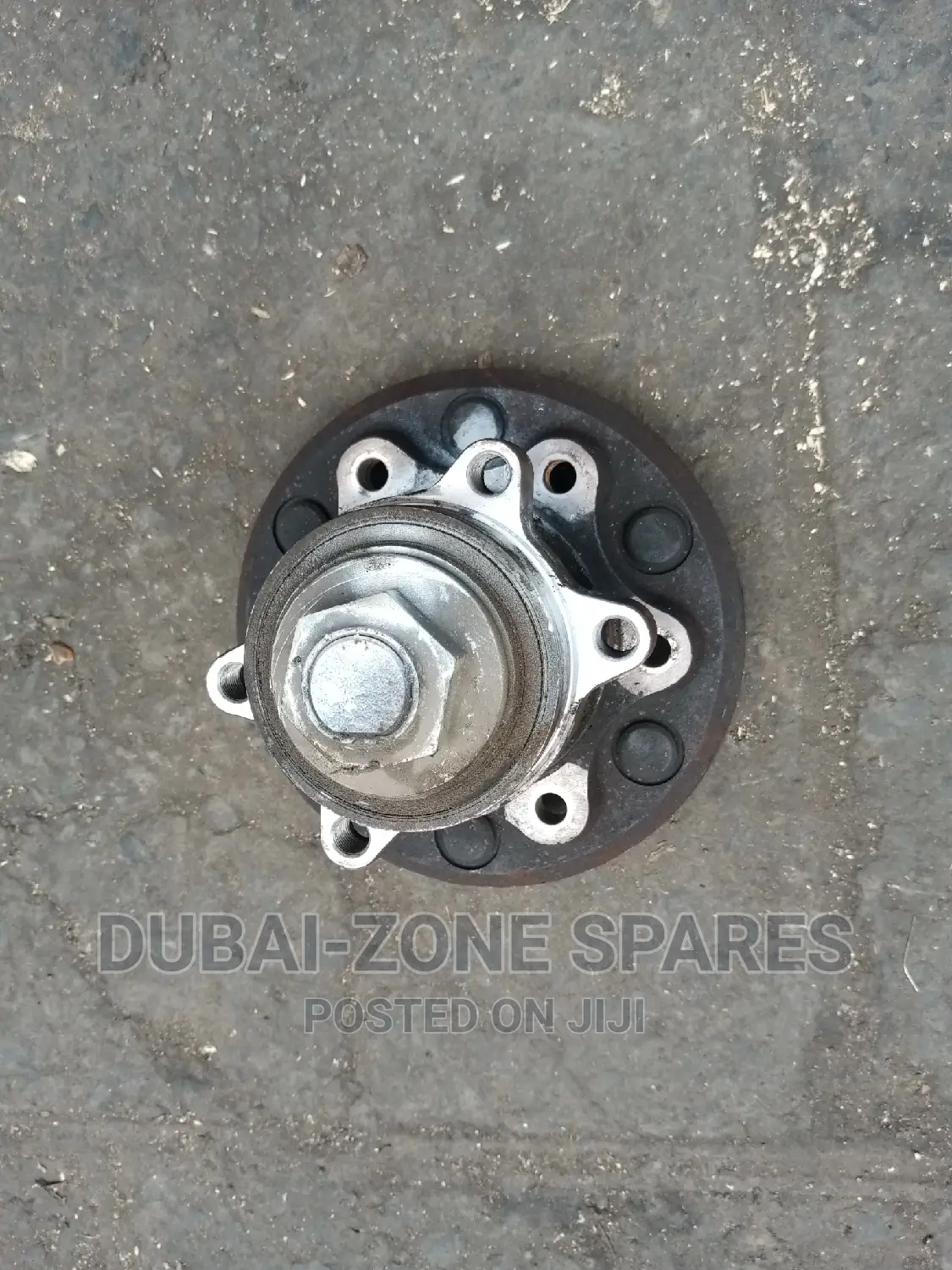 Front Wheel Hub Nissan Caravan Zd30 Available.