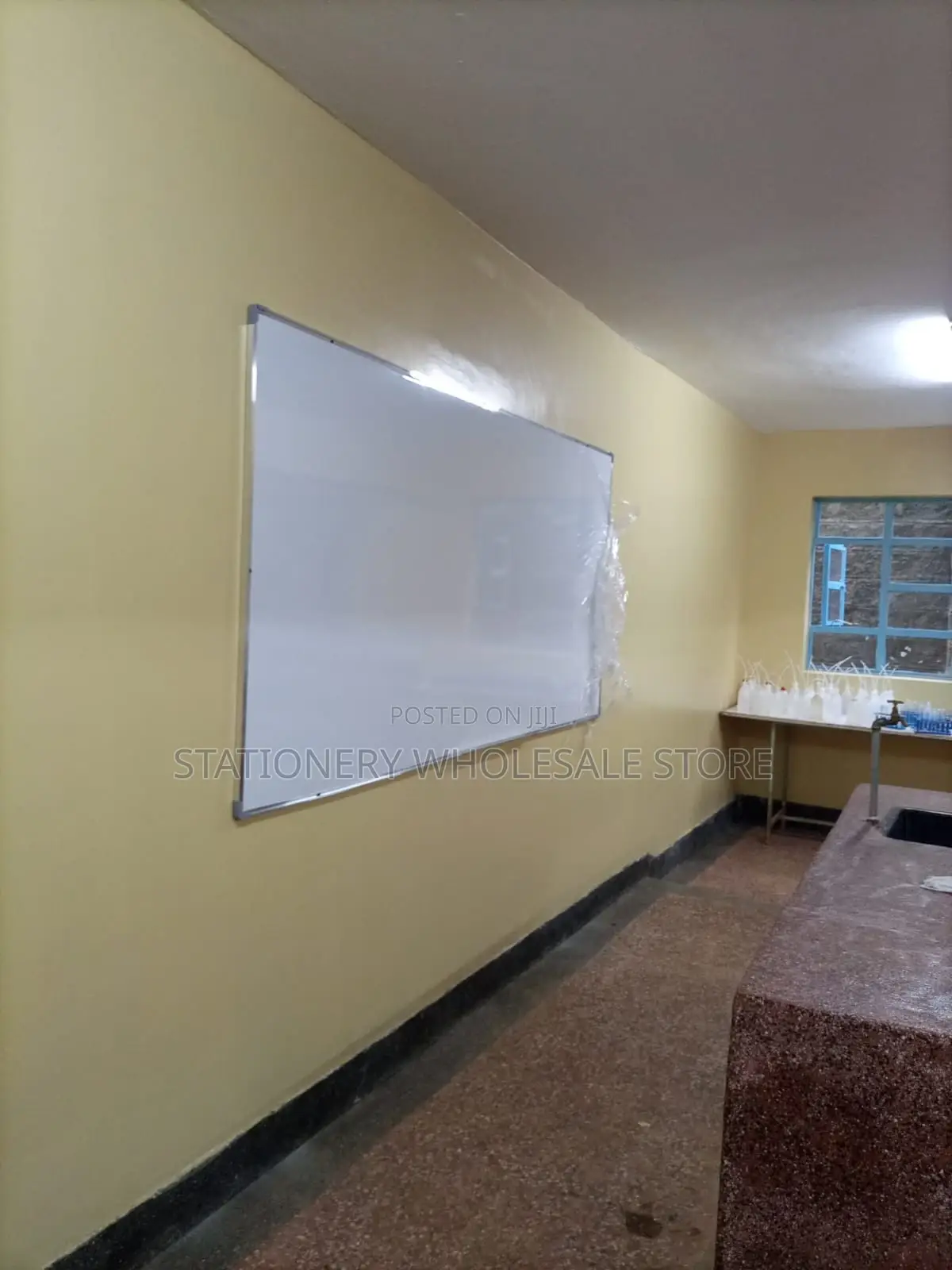 Whiteboard – White Board for Schools 1.8m by 1.2m Imported