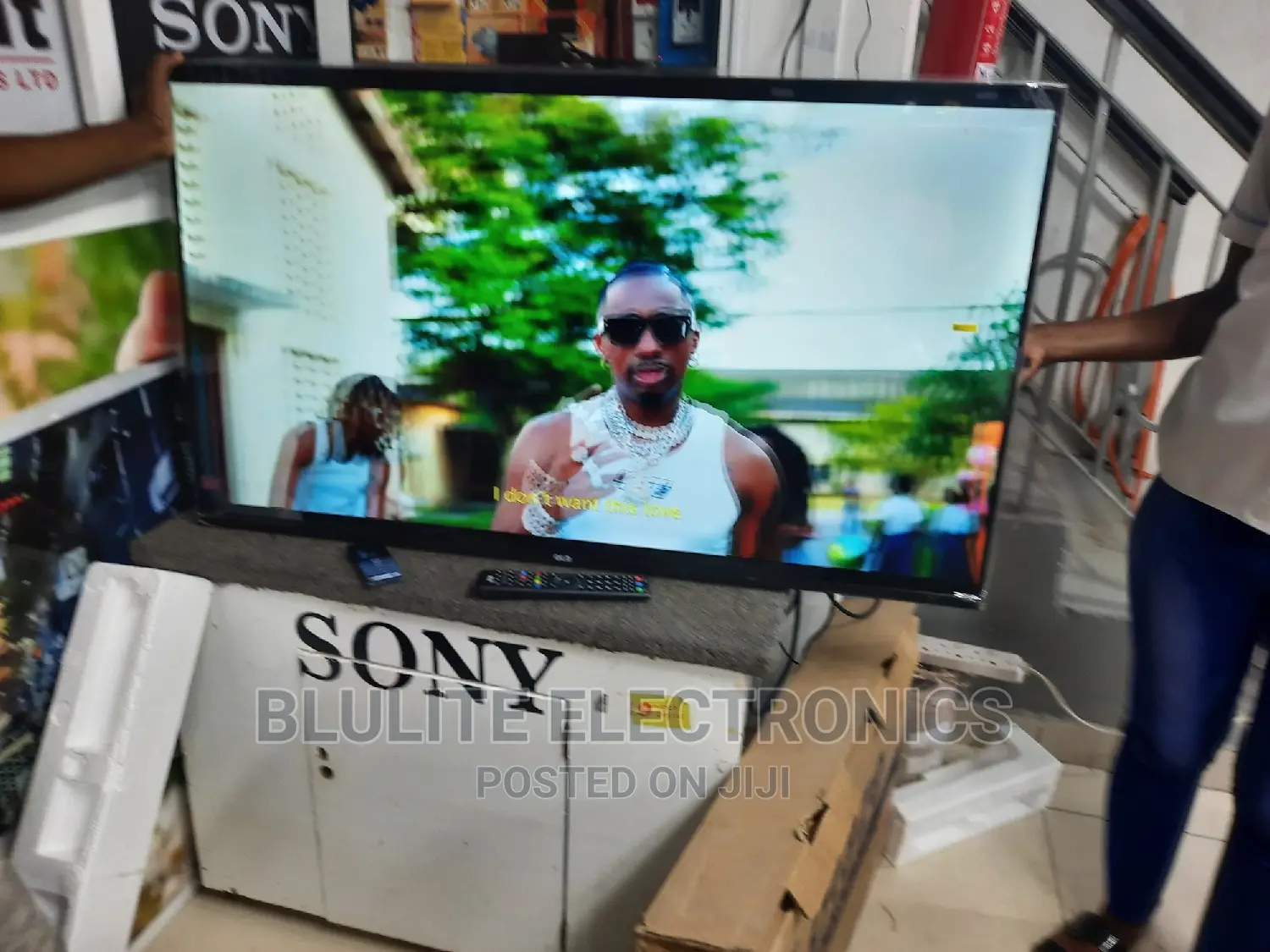 GLD 50 Inches