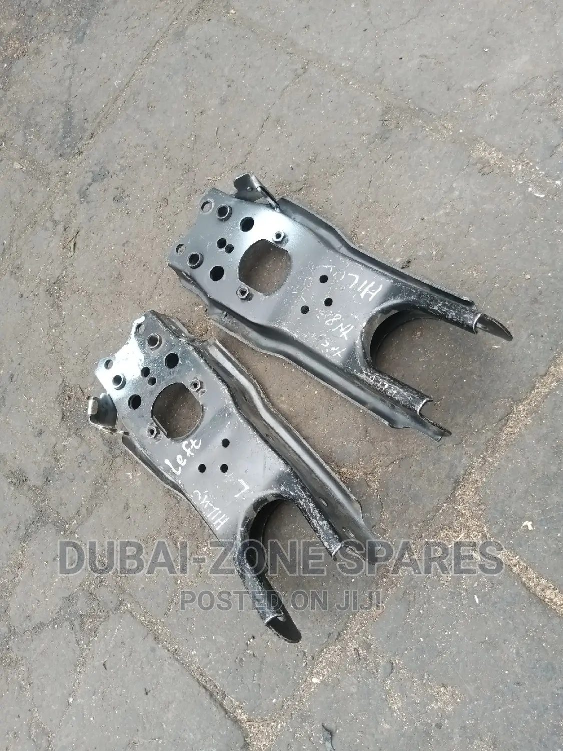 Hilux Yn55/Yn85 Lower Control Arms Available.