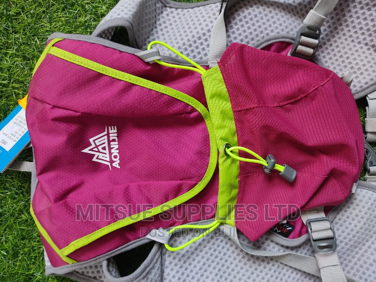 Aonijie Running Back Pack- Camel Bag 1.5 Litre