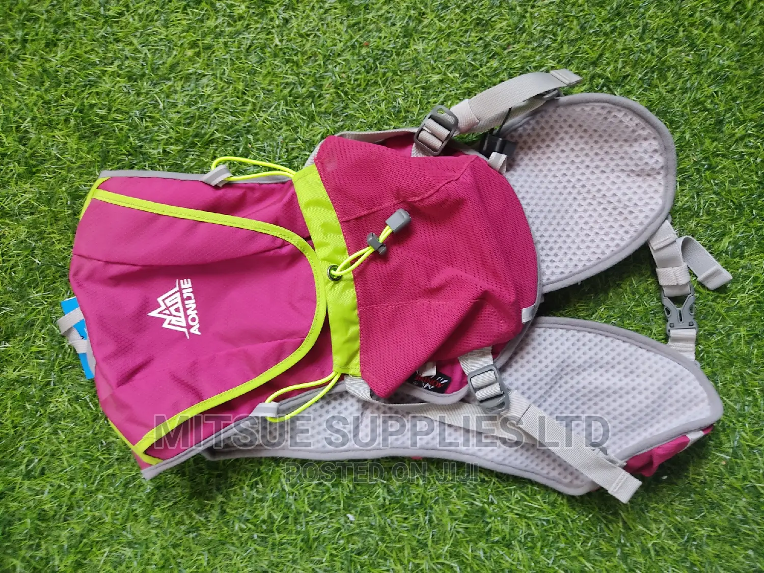 Aonijie Running Back Pack- Camel Bag 1.5 Litre