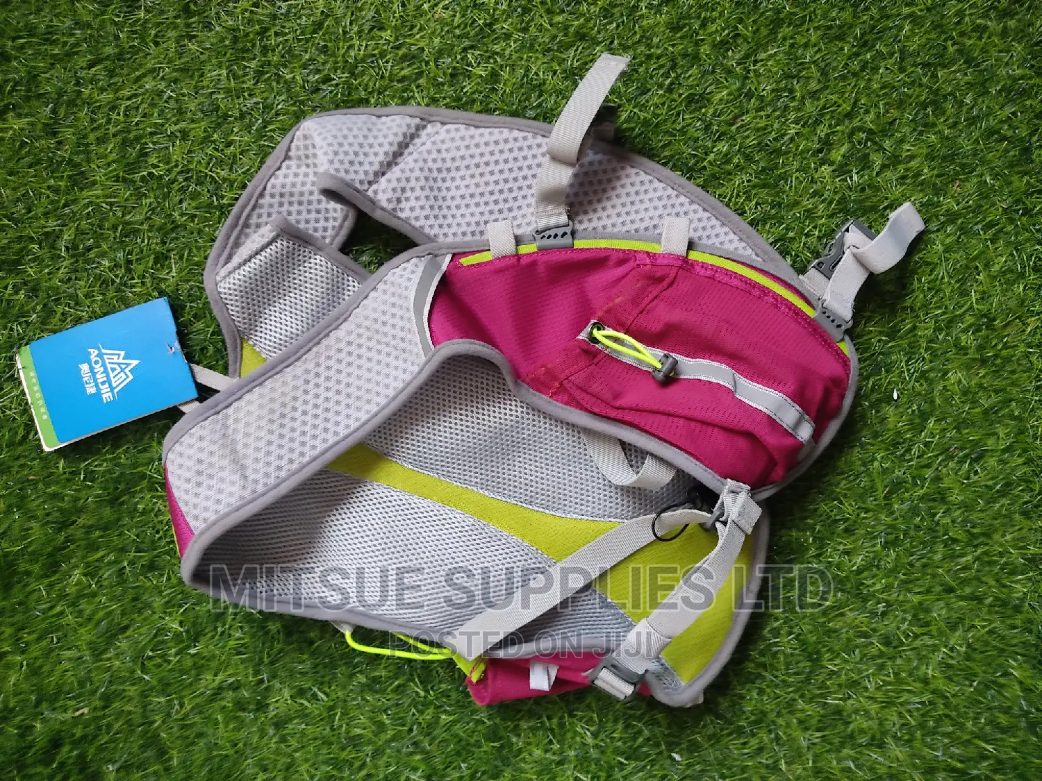 Aonijie Running Back Pack- Camel Bag 1.5 Litre