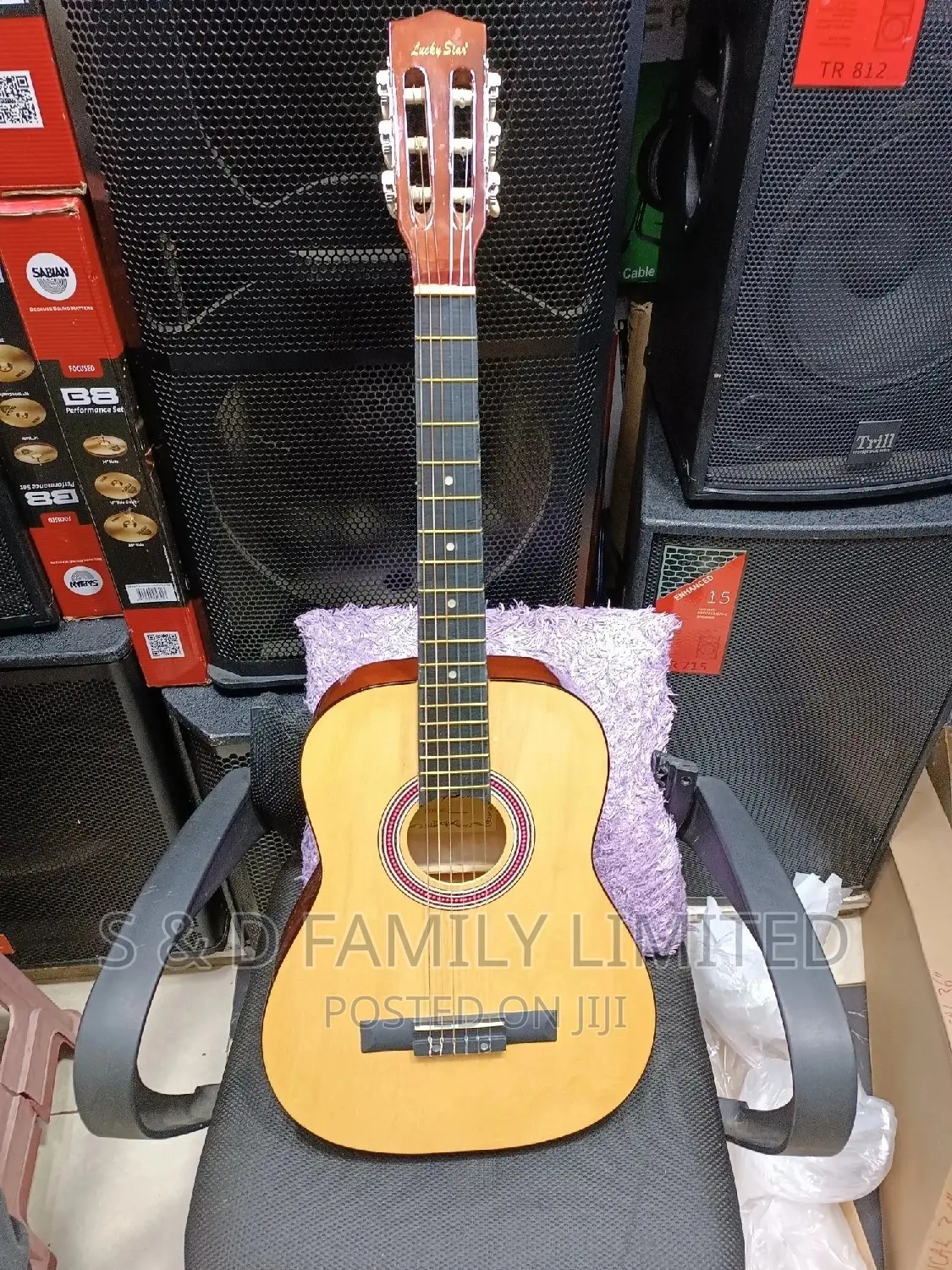 Size 36 Classical Box Guitar Lucky Star