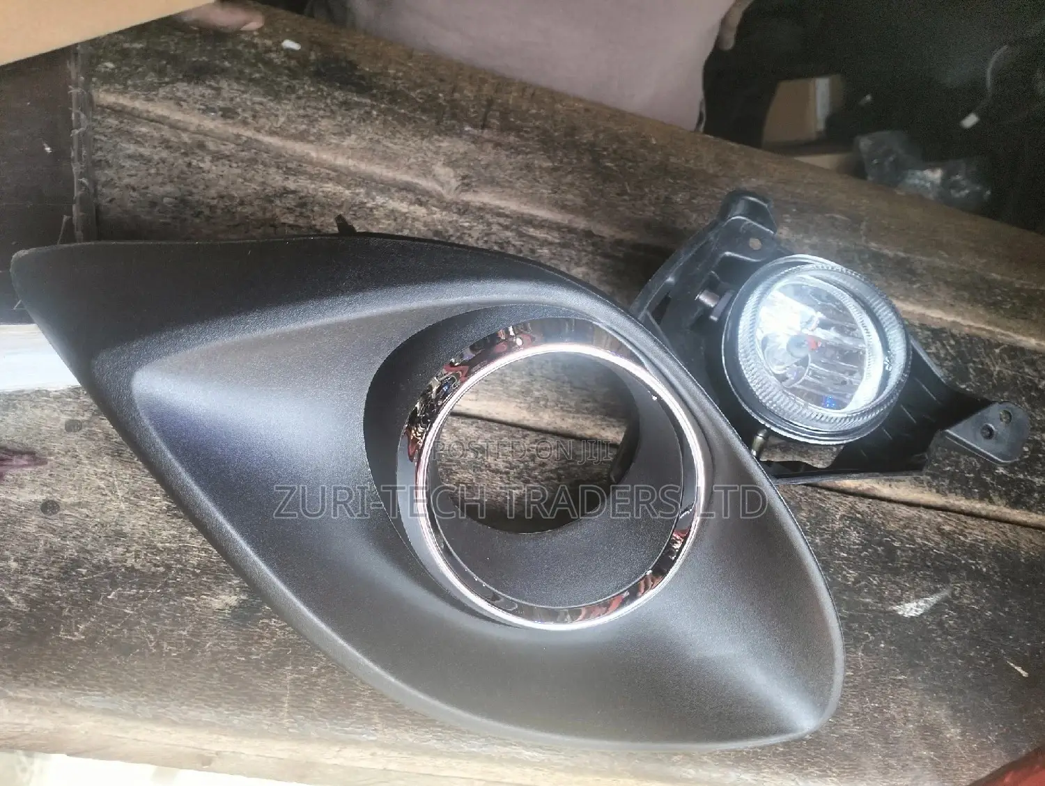Mazda Demio 2010 Fog Lights
