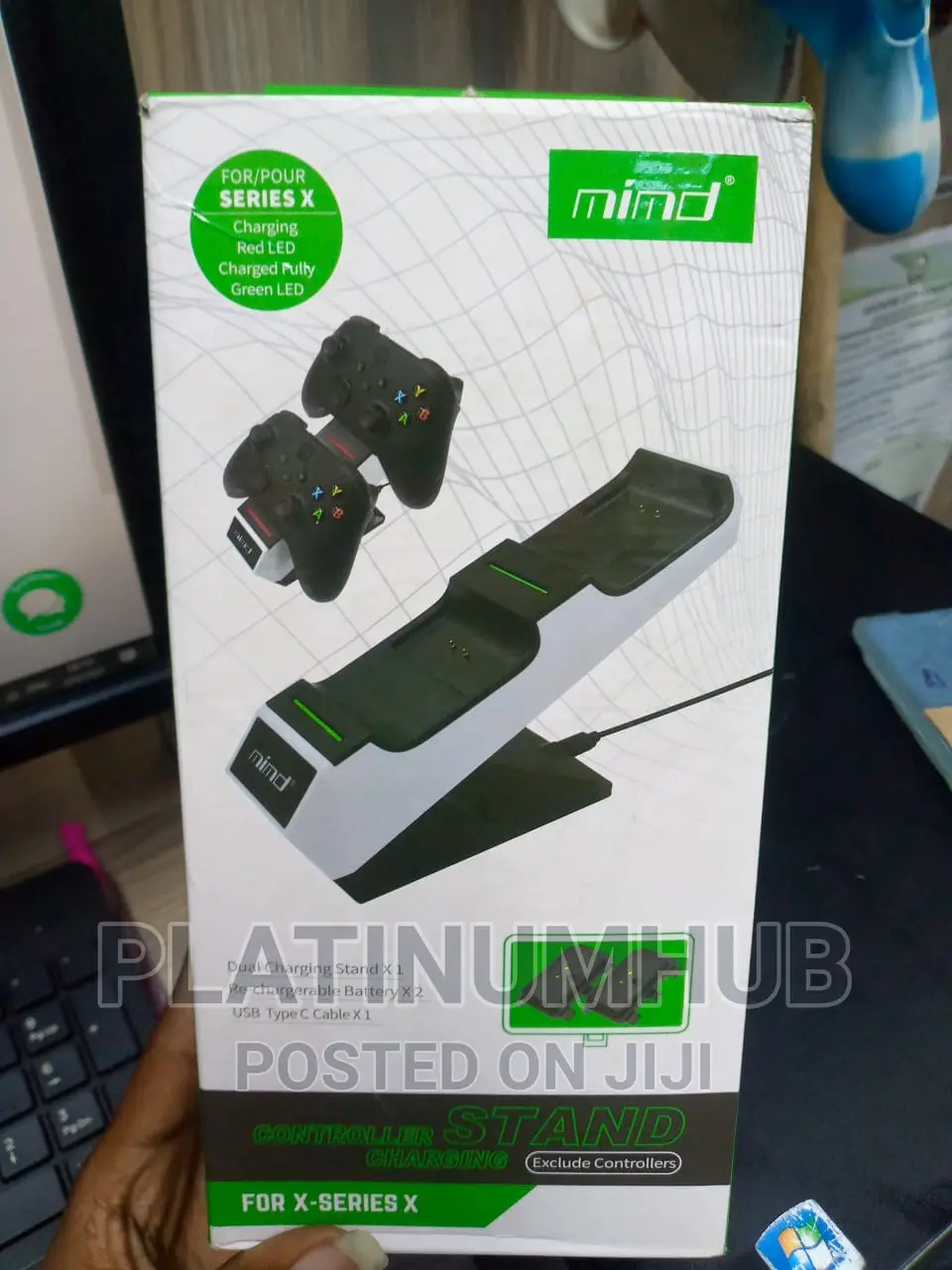 SERIES X Controller Stand Charger