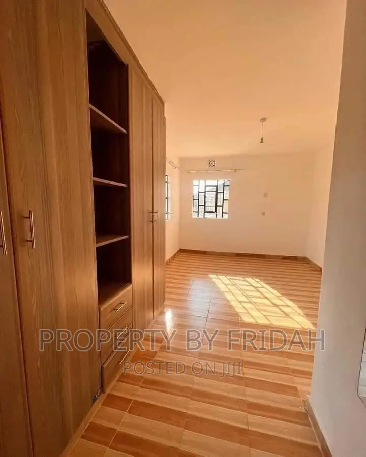 3bdrm Bungalow in Kitengela for sale