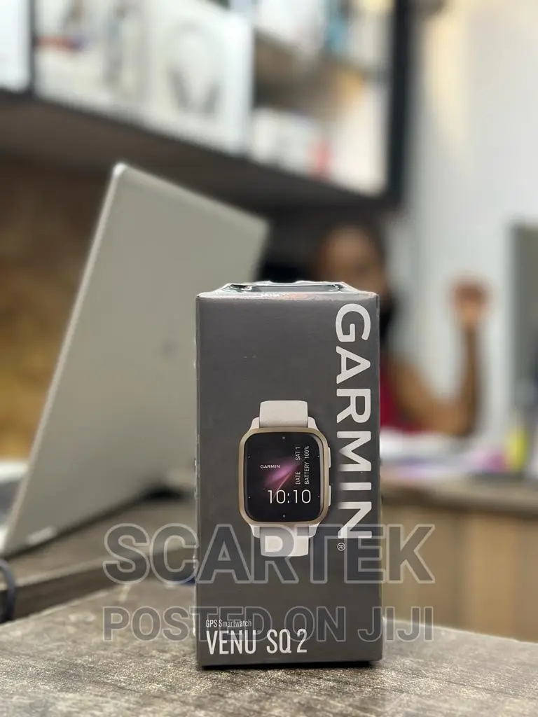 Garmin Venu Sq(GPS Smartwatch)