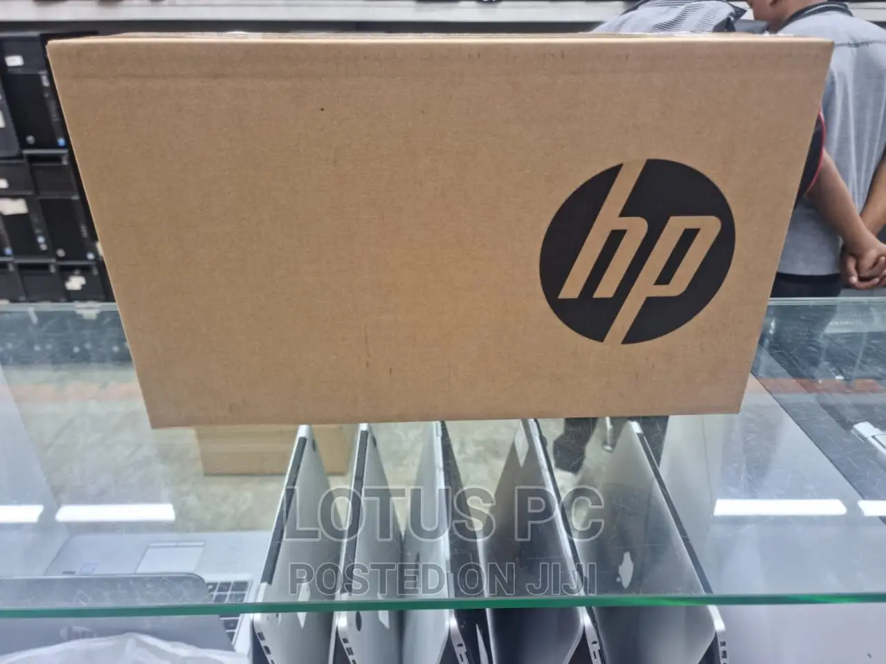 New Laptop HP 250 G8 8GB Intel Core I3 SSD 256GB