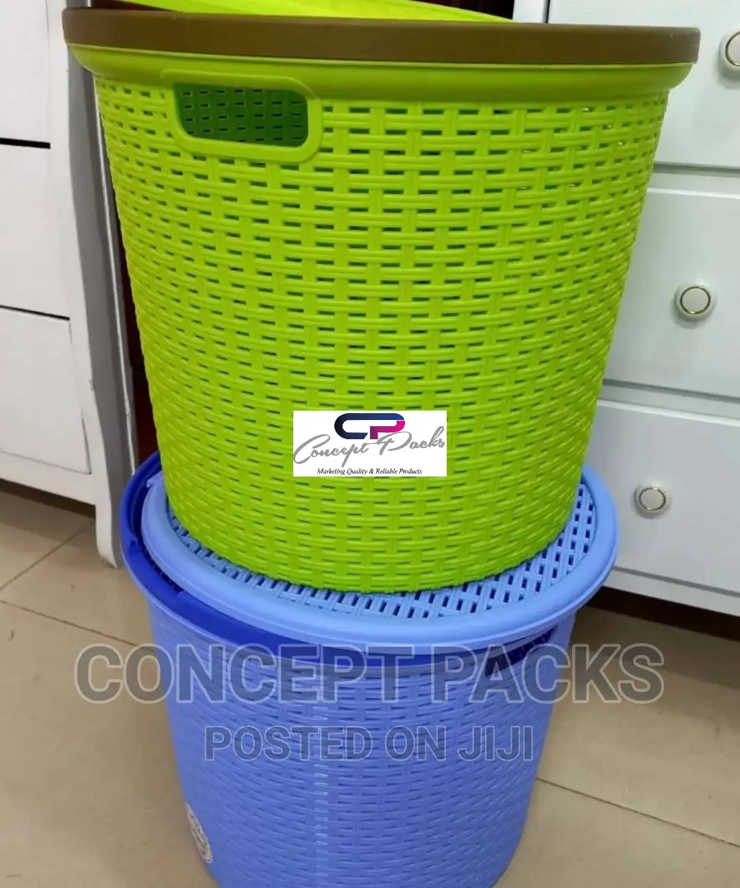 Concept Round Laundry Basket