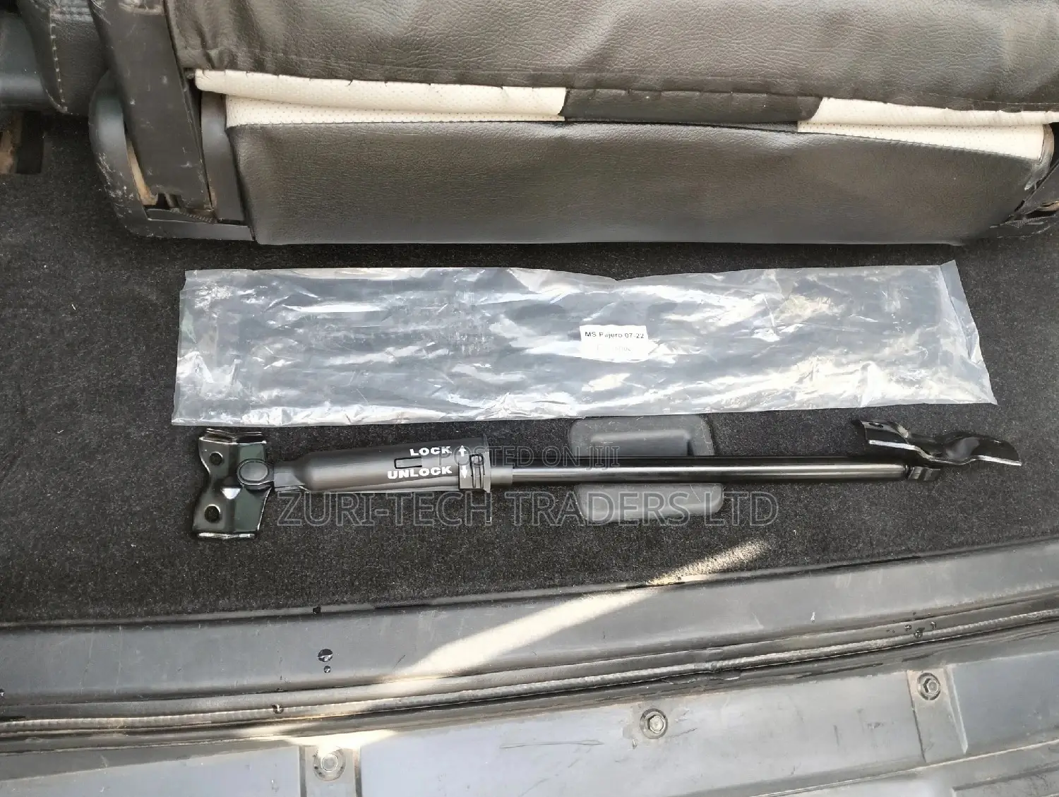 Pajero Boot Shock