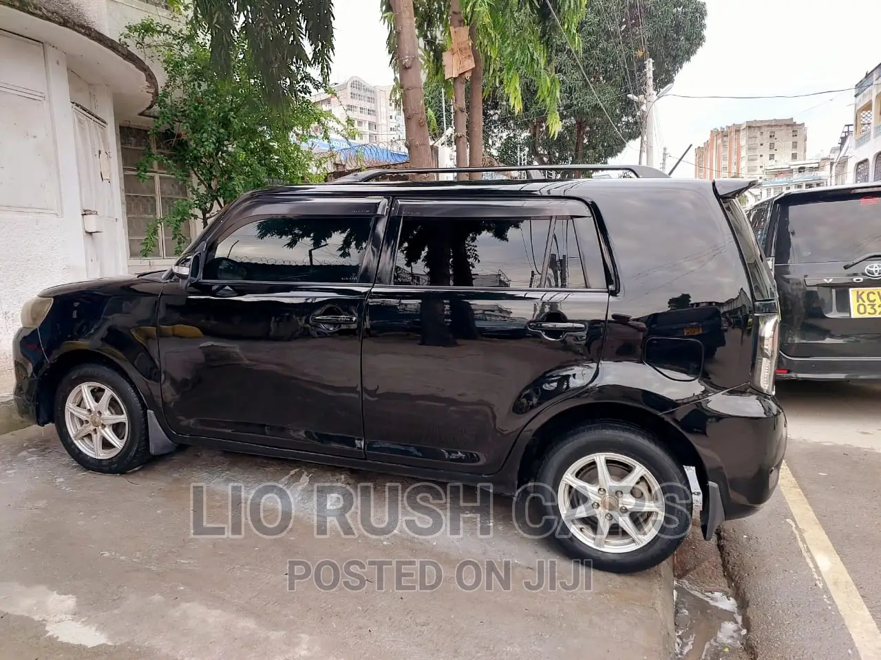 Toyota Corolla Rumion 2011 Black