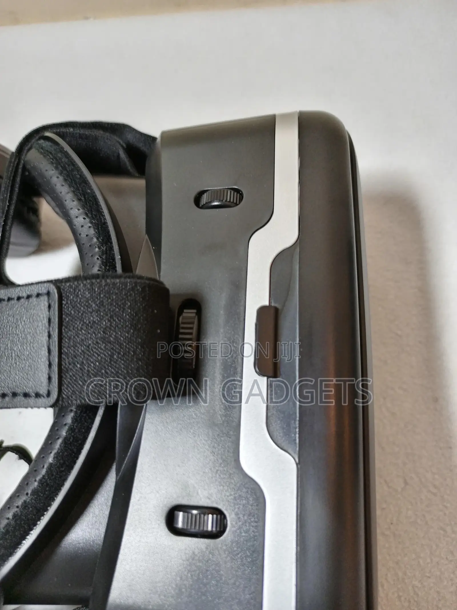 Virtual Reality Headset With Stereo Headphone for Android