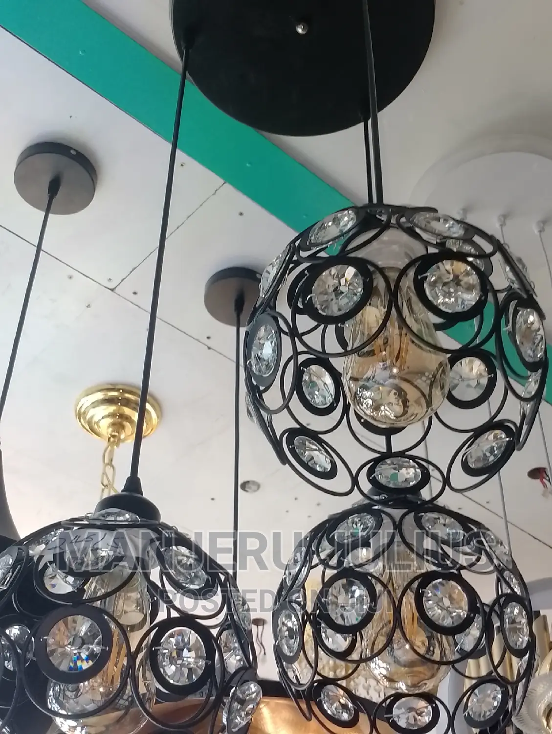 Triple Pendant Light