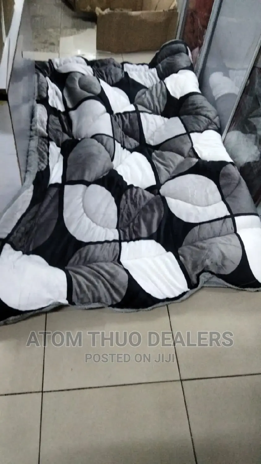 Single Woolen Duvet All Colours Available