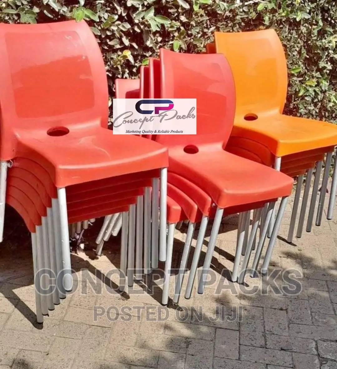 Plastic Armless Chairs With Metallic Legs