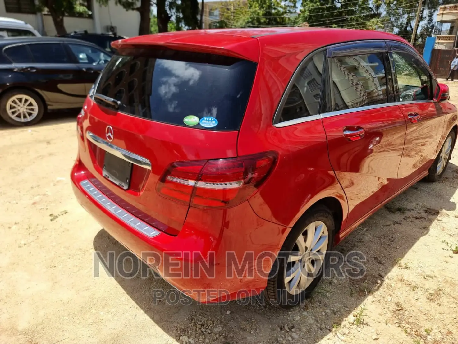 Mercedes-Benz B-Class Base B 250e 2016 Red