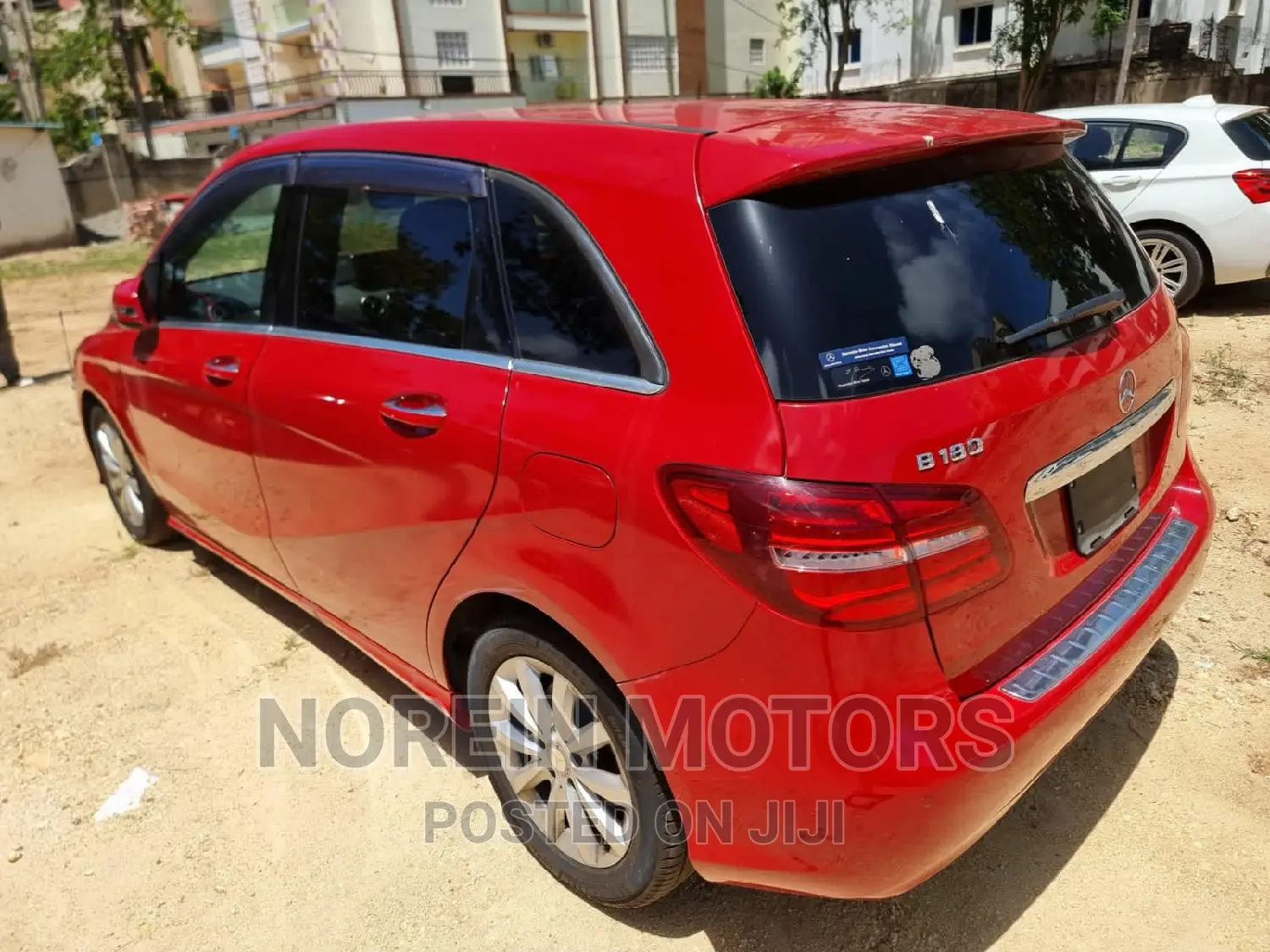 Mercedes-Benz B-Class Base B 250e 2016 Red