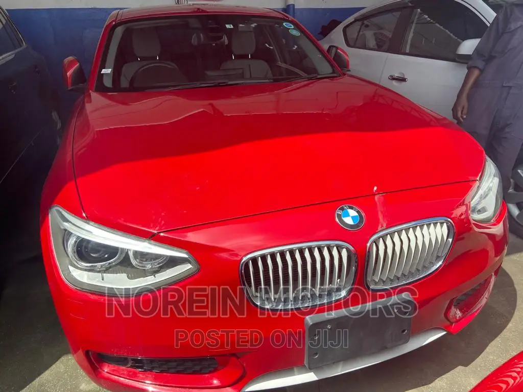 BMW 118i 2016 Red