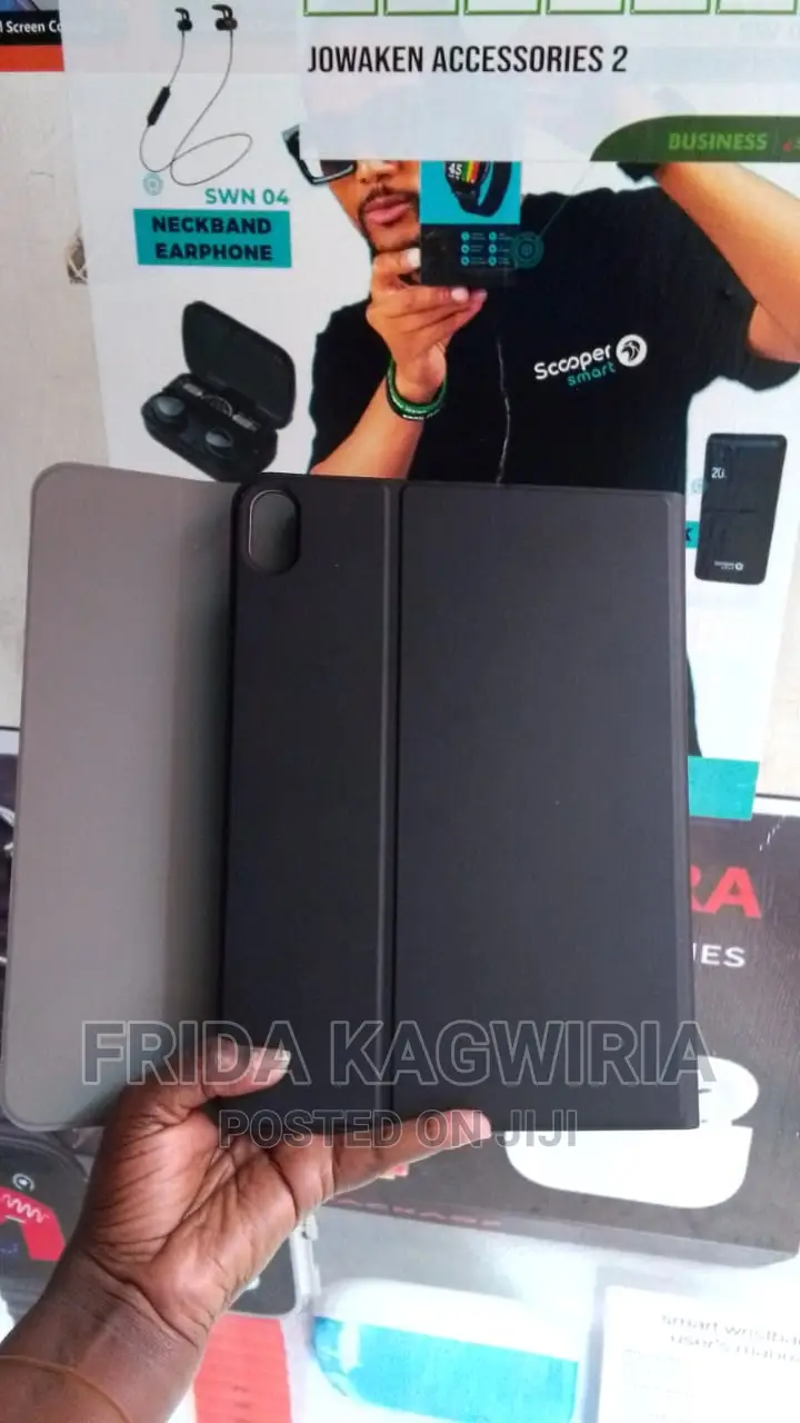 iPad 10.9" Smart Cover With Keyboard