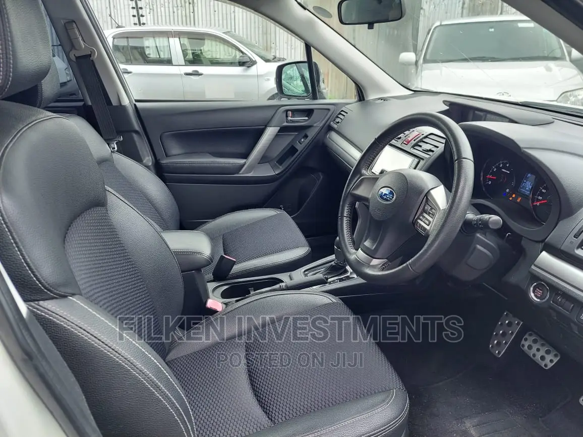 Subaru Forester 2017 White
