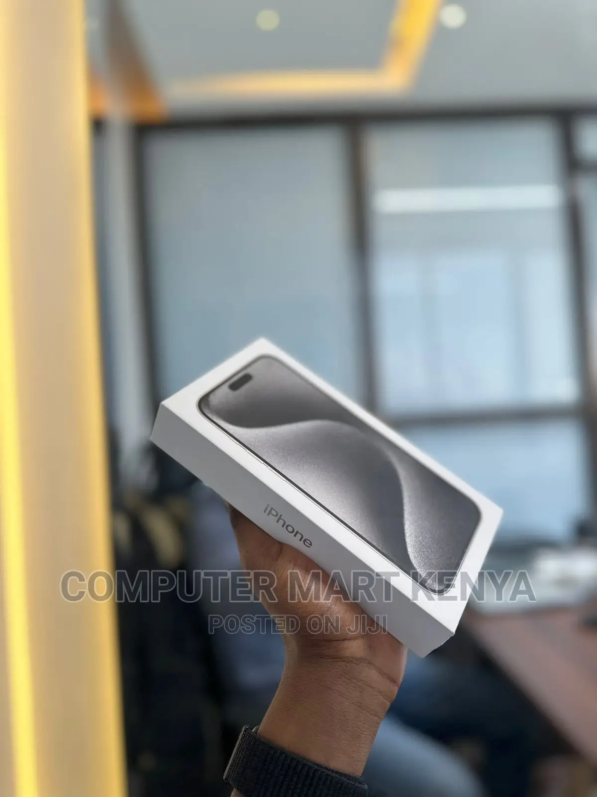 New Apple iPhone 15 Pro Max 256 GB Black