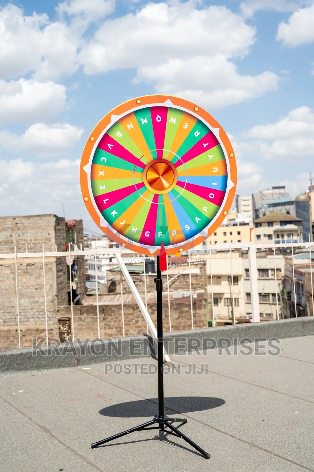 Spinning Wheel(Rotates)