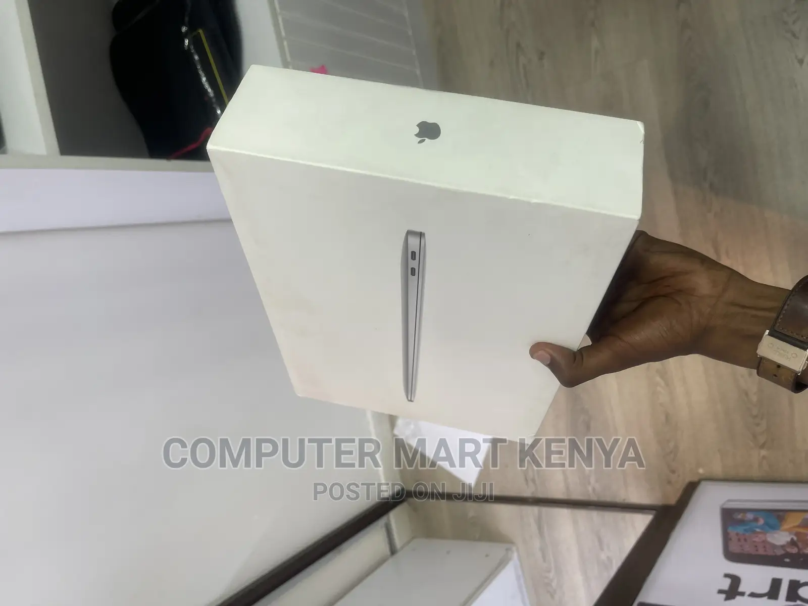 New Laptop Apple MacBook Air 8GB Apple M2 SSD 256GB