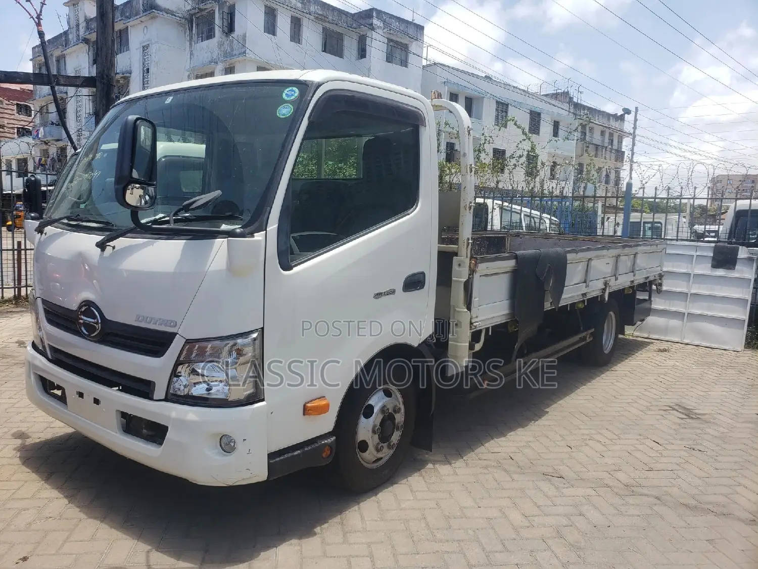Toyota Dyna, 4 Ton, Long Chassis, 4000cc, Manual DIESEL