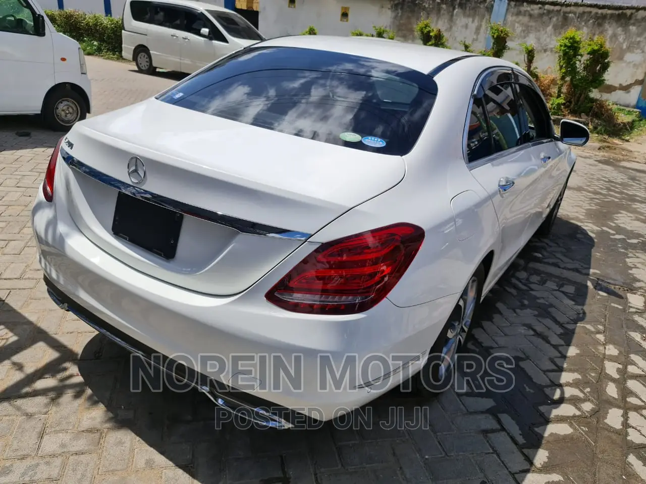 Mercedes-Benz C200 2016 White