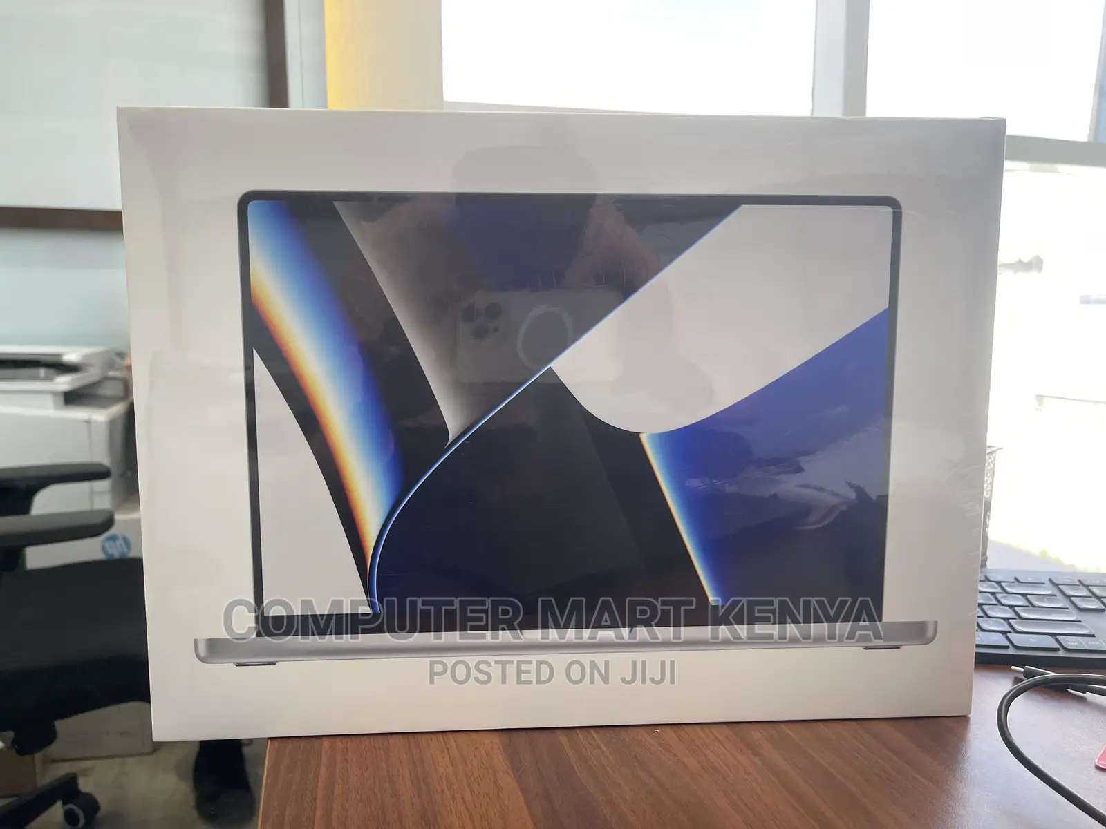 New Laptop Apple MacBook Pro 64GB Apple M1 Max SSD 4T