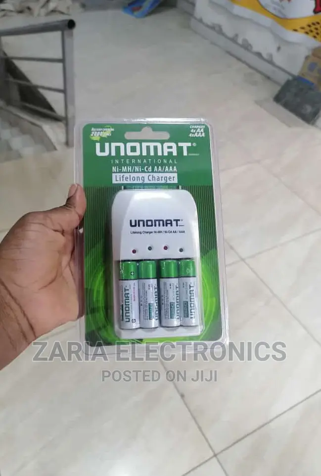 Unomatt AA Rechargeable Battery With Charger 4batt+Charger