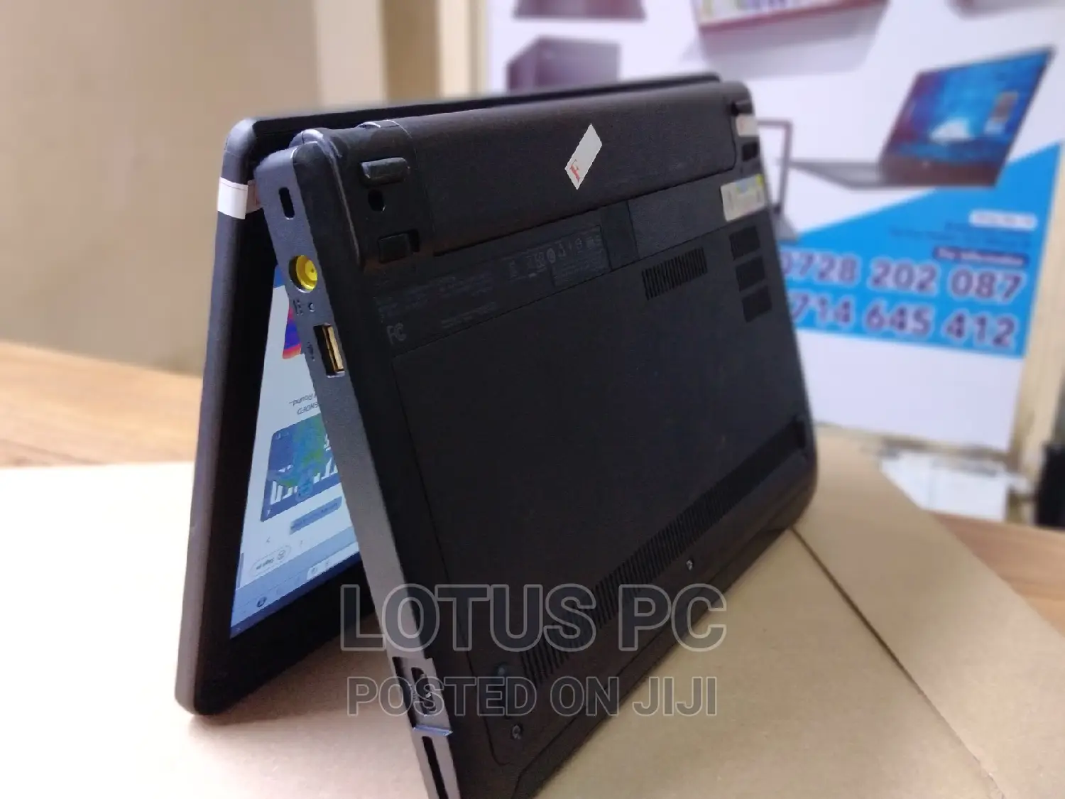 Laptop Lenovo ThinkPad X131e 4GB Intel Celeron HDD 320GB
