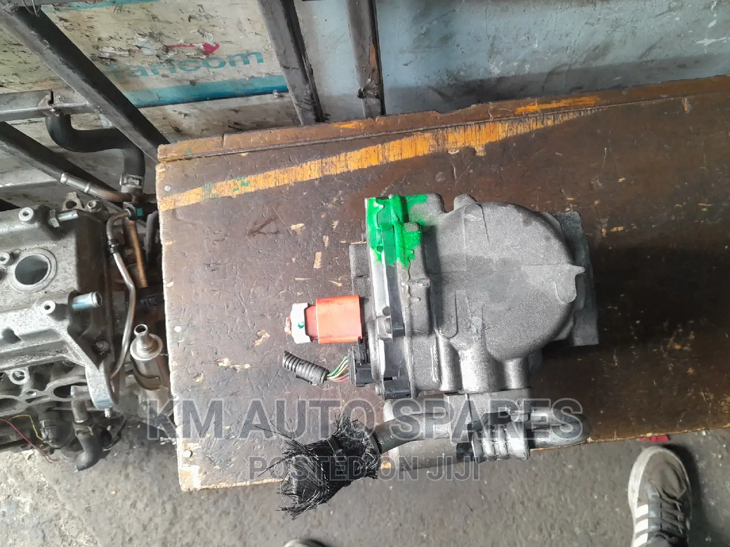 Toyota Lexus Hyrbid AC Compressor.