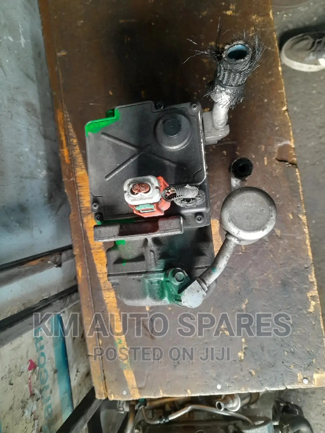 Toyota Lexus Hyrbid AC Compressor.