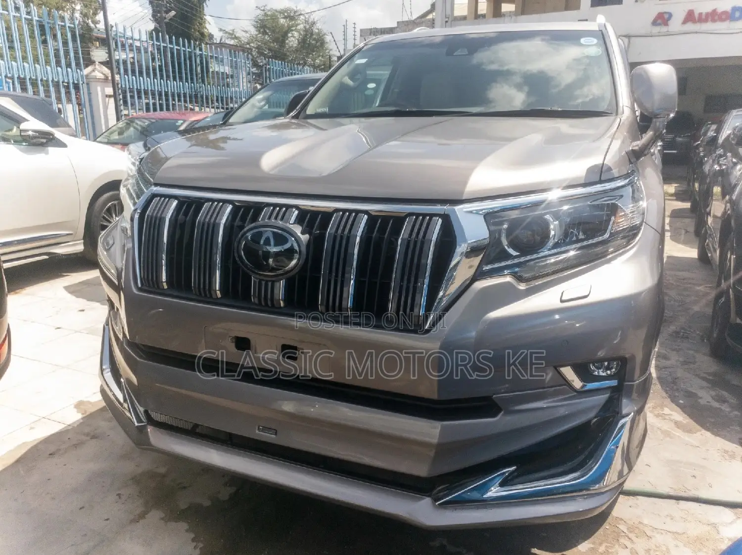 Toyota Land Cruiser Prado 2.8 2019 Gray