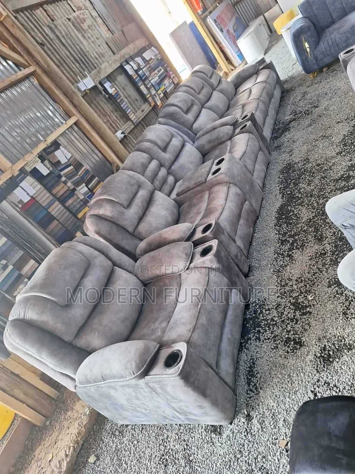 7 Seater Reclinerlike Sofa