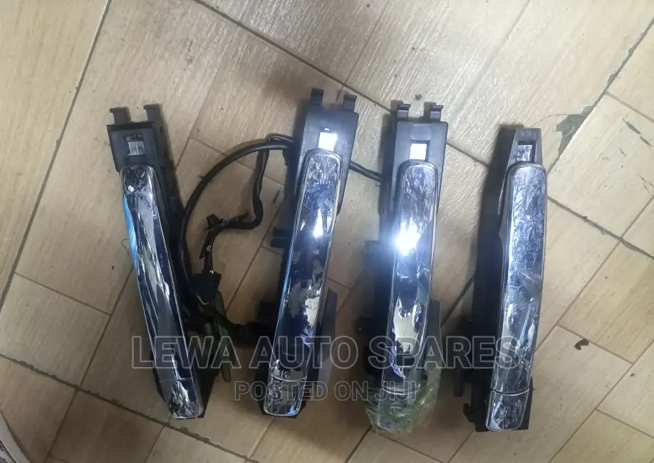 Outer Handle Nissan