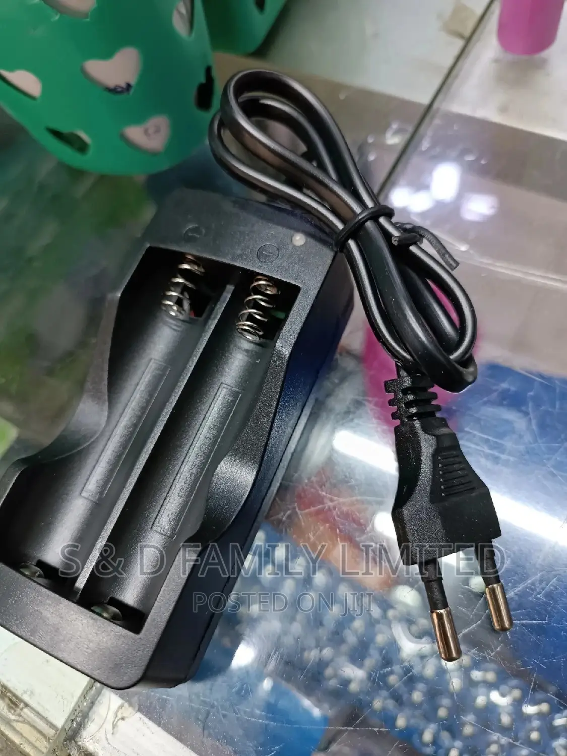 3.7v Rechargeable Battery Charger