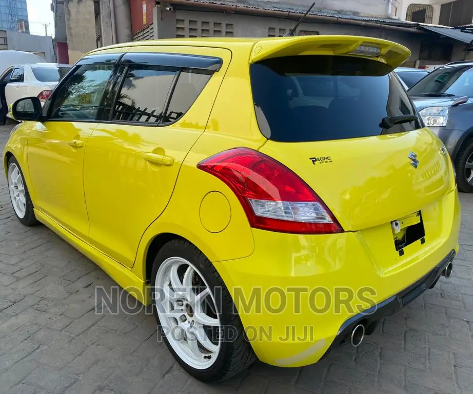 Suzuki Swift 2016 Yellow